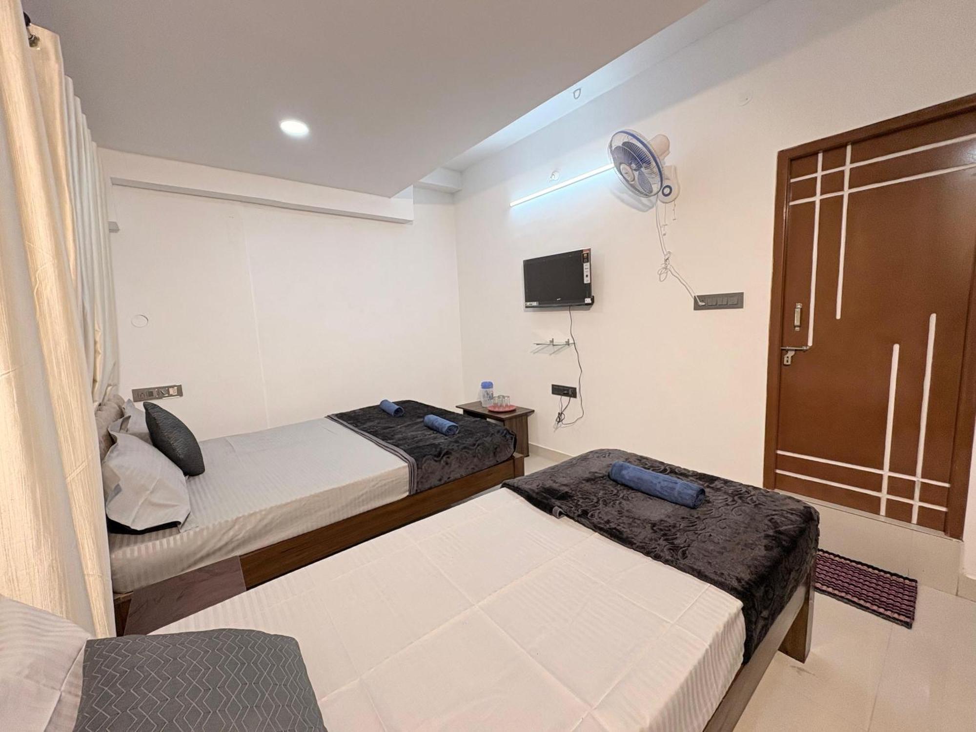 Spectra Inn Mysore Εξωτερικό φωτογραφία
