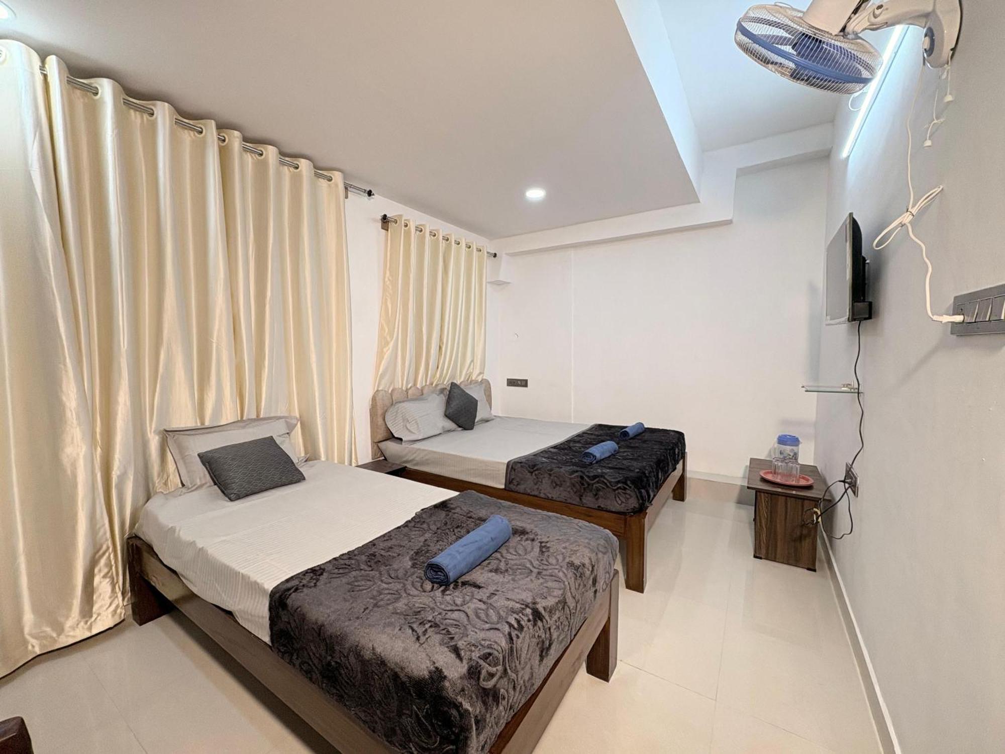 Spectra Inn Mysore Εξωτερικό φωτογραφία